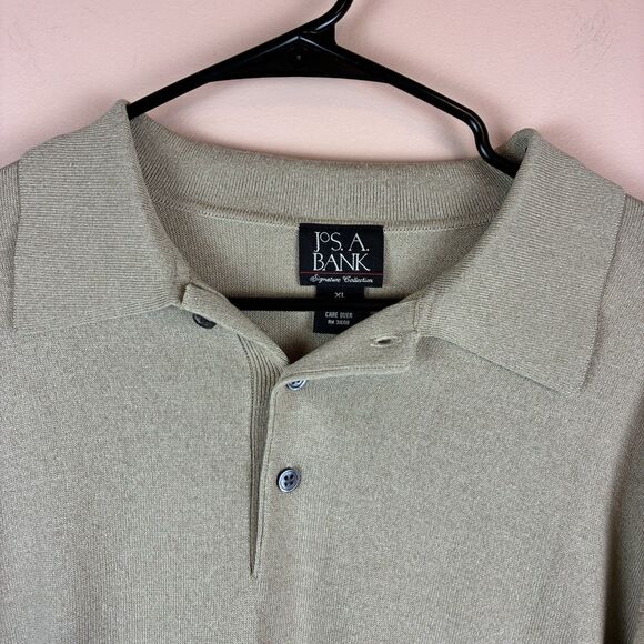 Jos A. Bank Signature Collection 100% Silk Beige Henley Sweater Mens Size XL - Picture 2 of 5
